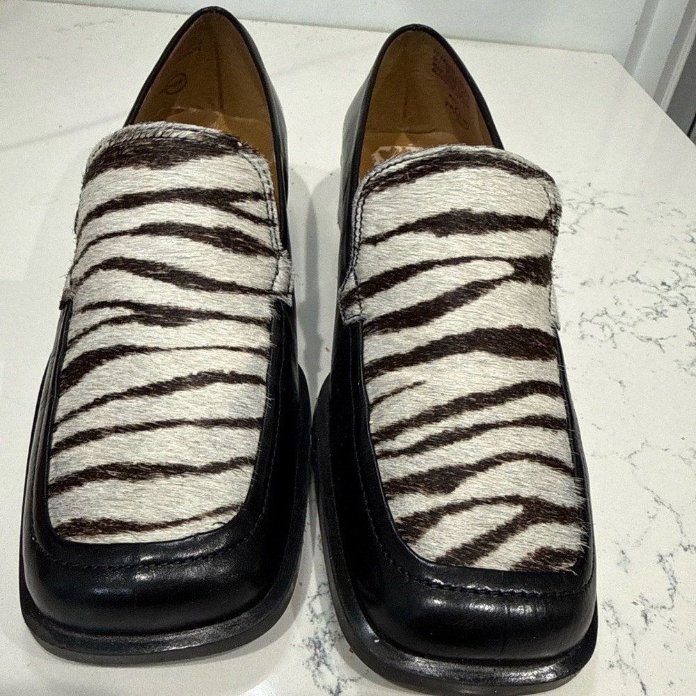 Enzo Angiolini Black Leather Loafers with White & Black Zebra Square Toe Hair 7